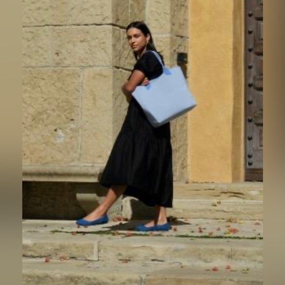 Excellent Condition! Rothy's The Flat - Picture 4 of 4